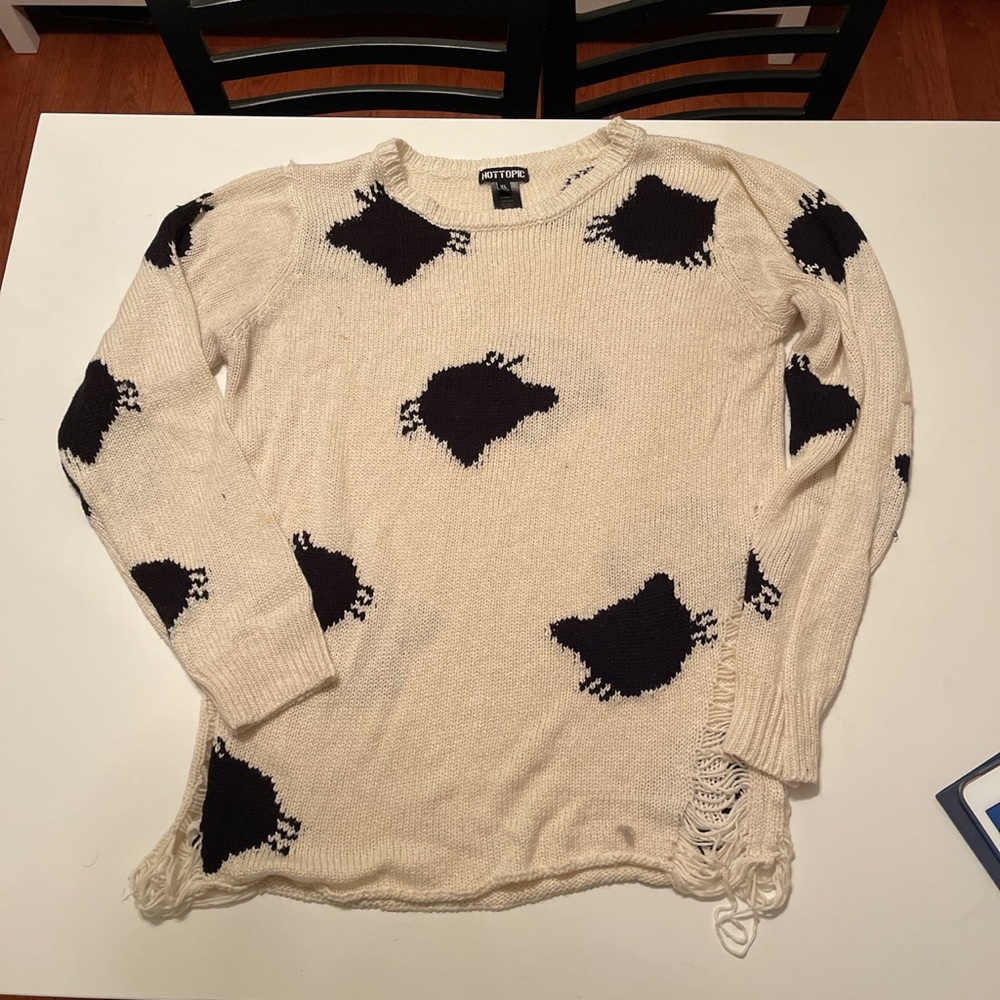 Cat sweater